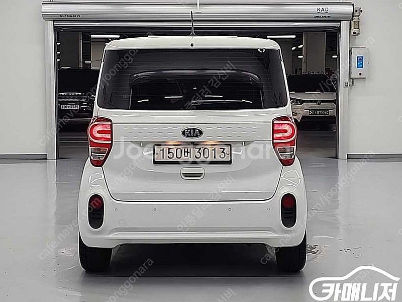 중고 더 뉴 레이 디럭스 2019 년식 흰색 저신용 중고차--3